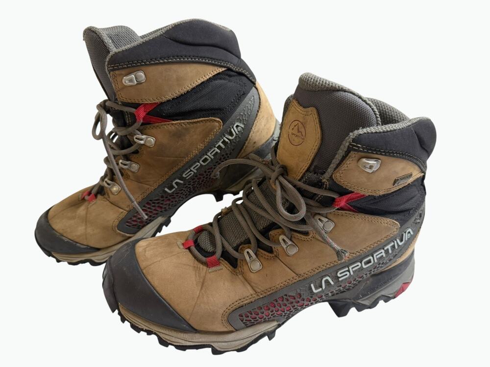 La Sportiva Nucleo High II GTX Hiking Shoes, Brown/Blk , LEA, Women's Size 11